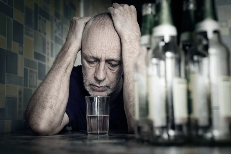 Hangover Anxiety: What It Is and How to Manage It